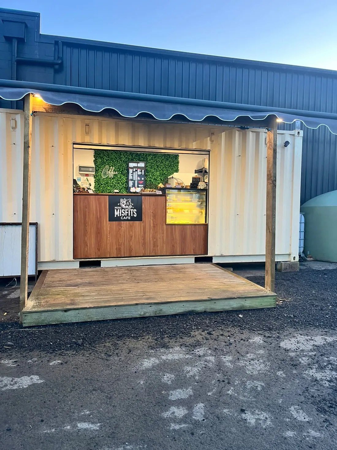 The Mini Misfits Cafe shipping container with its awning at 1/30 Mill Road, Helensville — this is what to look for